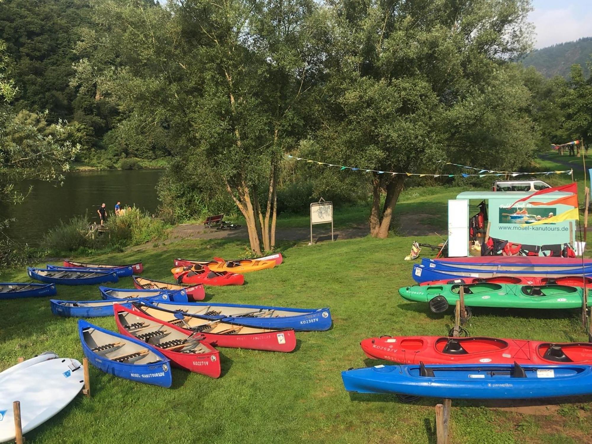 Ferienwohnung An Der Mosel, Romeo Senheim Bagian luar foto