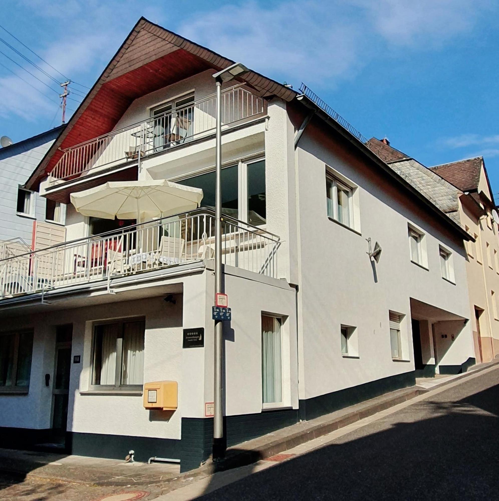 Ferienwohnung An Der Mosel, Romeo Senheim Bagian luar foto